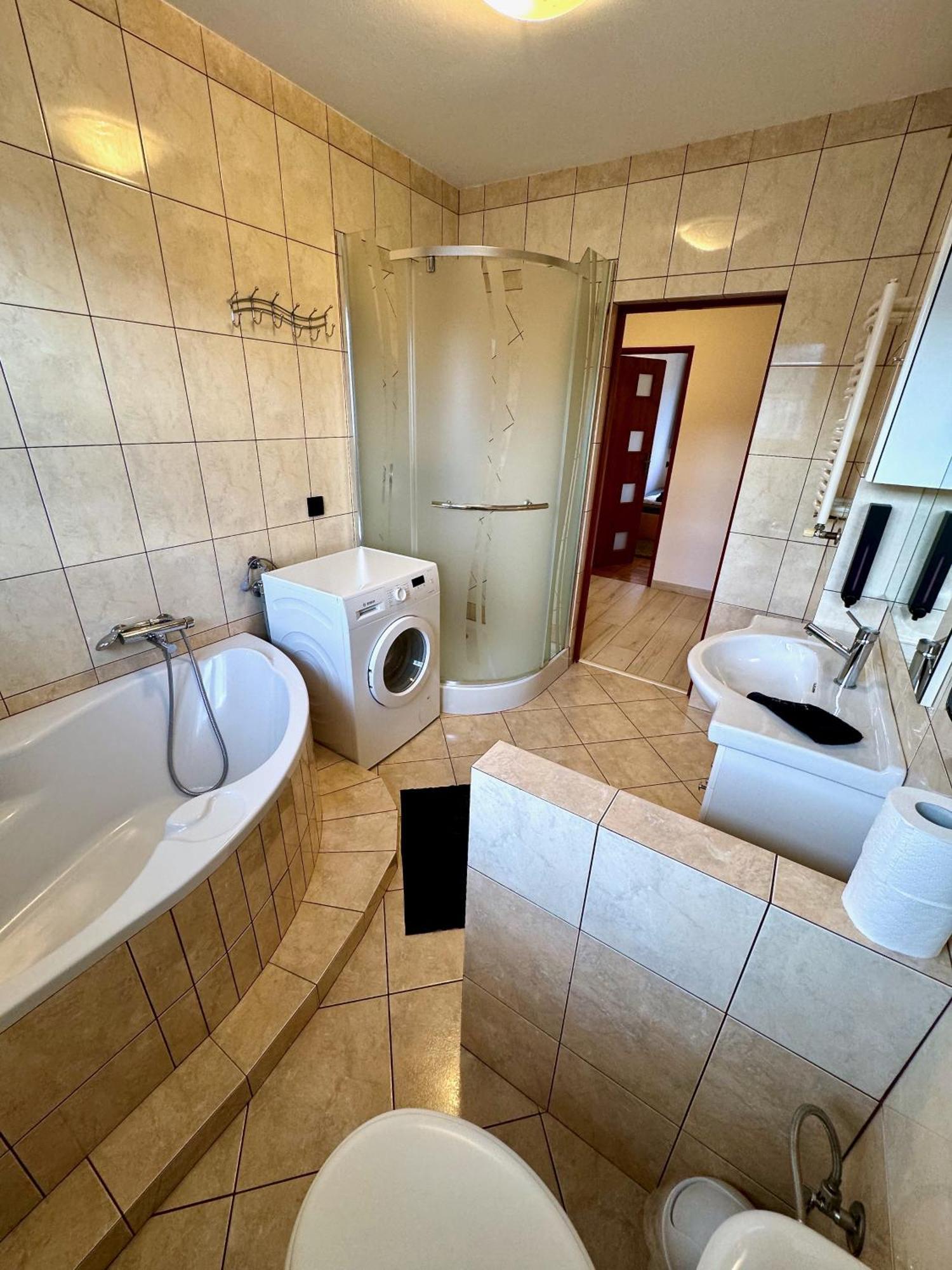 Domek Monte Black Z Jacuzzi I Sauna Finska สโตรเนีย ชล็องสเกีย ภายนอก รูปภาพ